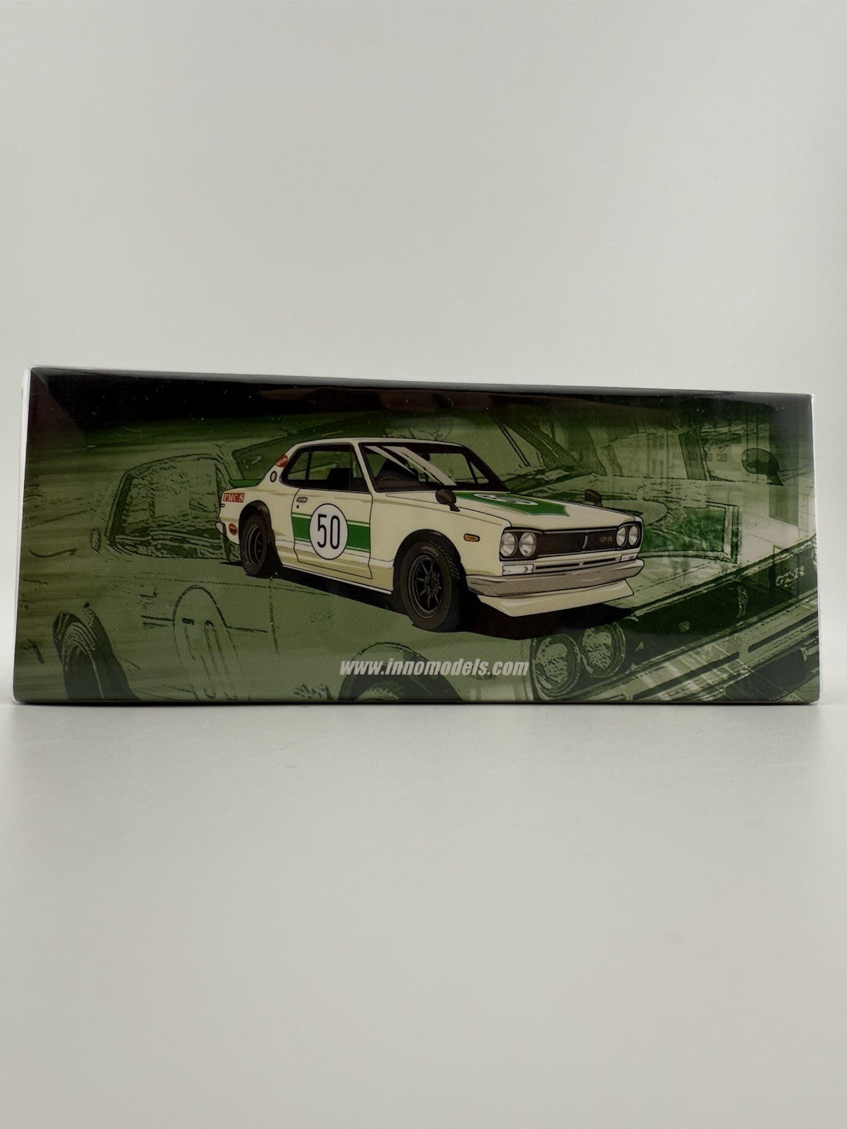 NISSAN SKYLINE 2000 GT R KPGC10 #50 WHITE MALAYSIA 1/64 INNO IN64 KPGC10 MDX23WH8