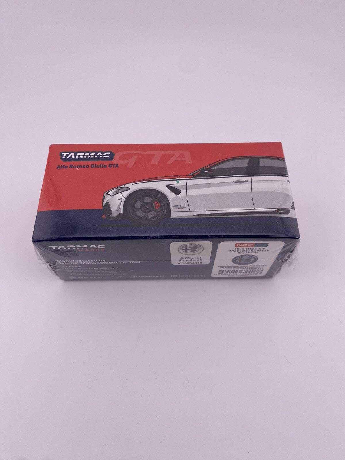 Alfa Romeo Giulia GTAm Red / White Tarmac Works T64G TL031 RW5