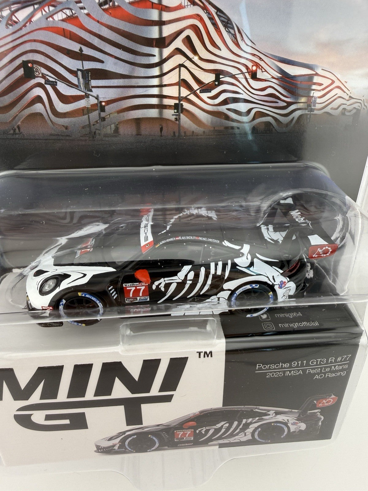 Porsche 911 GT3 R #77 SKELETON REXY PETIT Le Mans MINI GT MGT01143 Petersen pack3