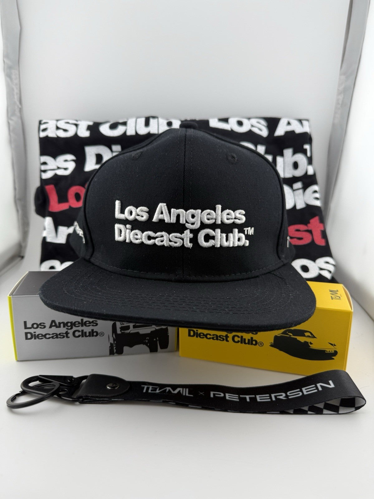 TENMIL   Los Angeles Diecast Club   RUF Yellowbird & G Wagon and Merchandise1