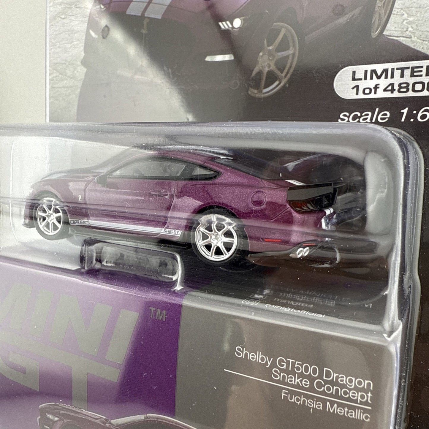 Ford Mustang Shelby GT500 Dragonsnake Concept Fuchsia Metallic   Mini GT MGT 0065