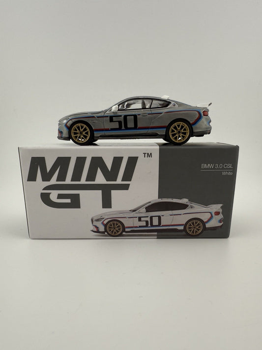 Chase   BMW 3.0 CSL Mini GT MGT 008630