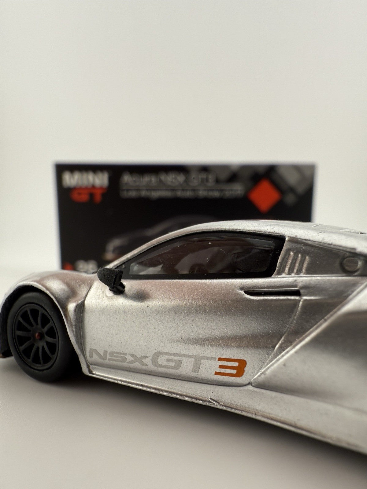 Chase   Acura NSX GT3 Mini GT MGT 00026c Los Angeles Auto Show 20174