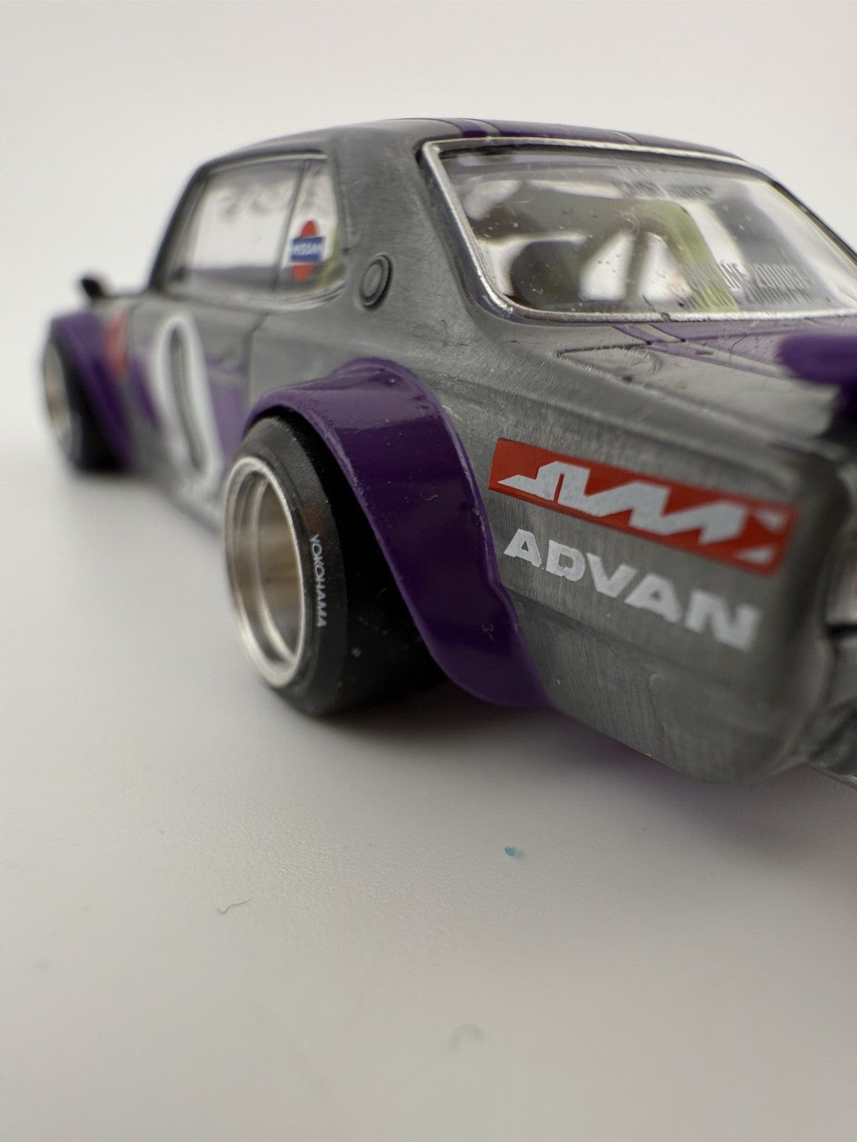 Chase   Nissan Skyline GT R (KPGC10) Kaido House   Mini GT KHMG  165 and sticker7
