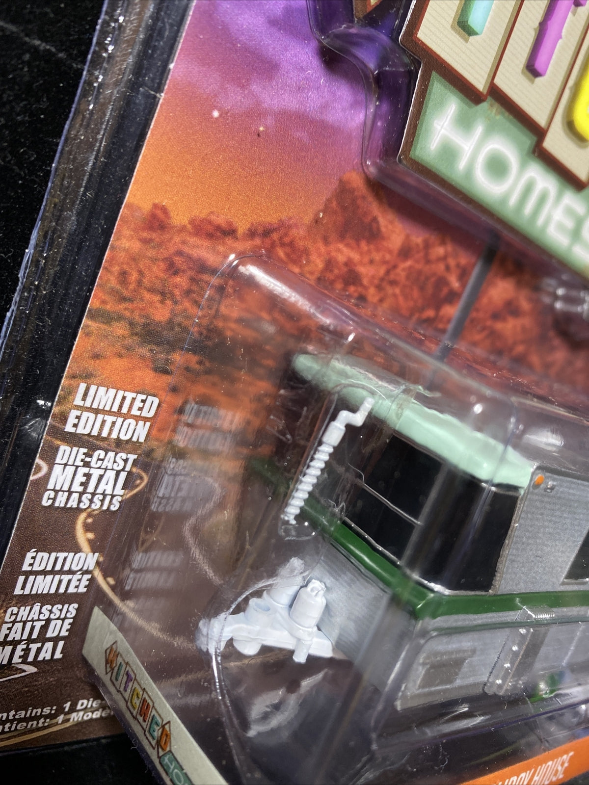 Greenlight 1:64 Hitched Homes 34120 A 1962 Holiday House7
