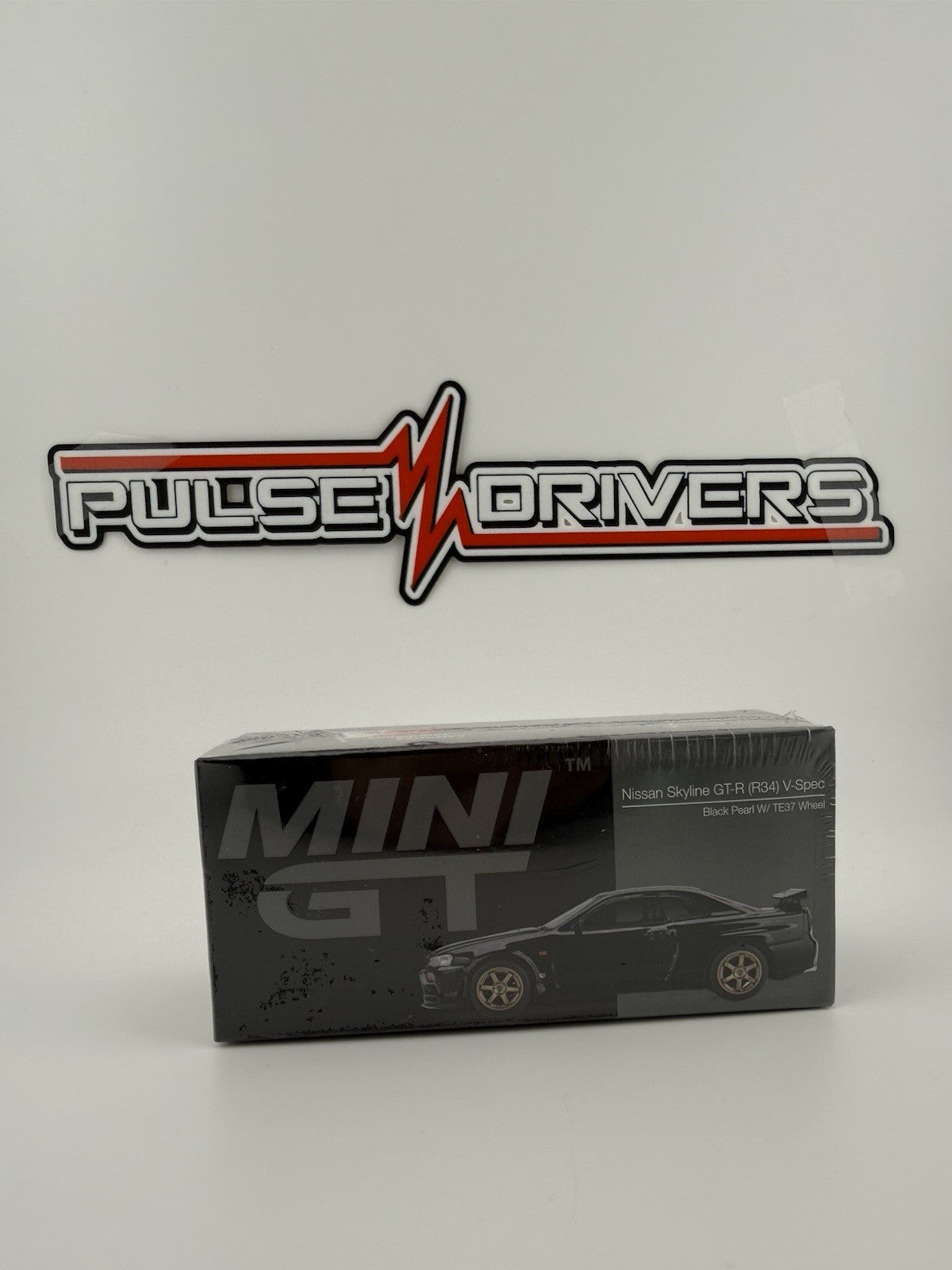 Nissan Skyline GTR (R34) V Spec TE37 Wheel Event PDX   Mini GT 01126 Sealed1