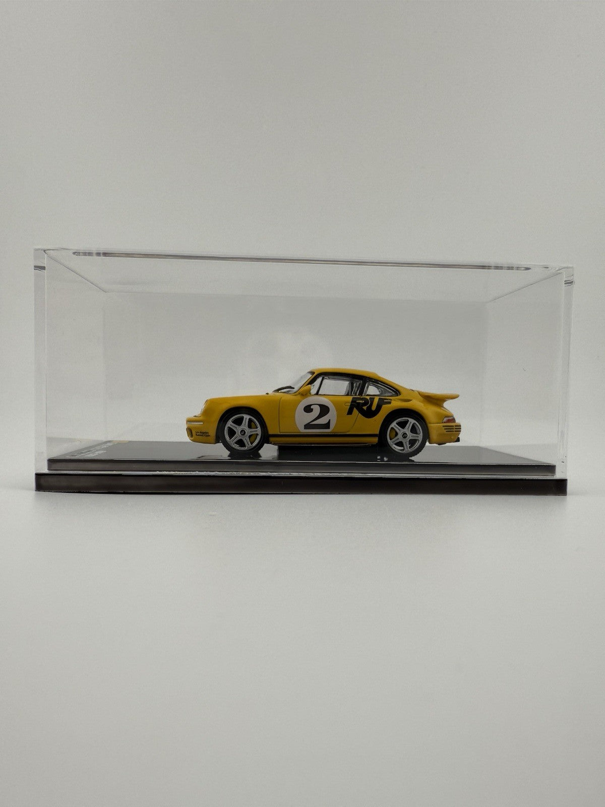 TENMIL   Los Angeles Diecast Club   RUF Yellowbird & G Wagon and Merchandise7