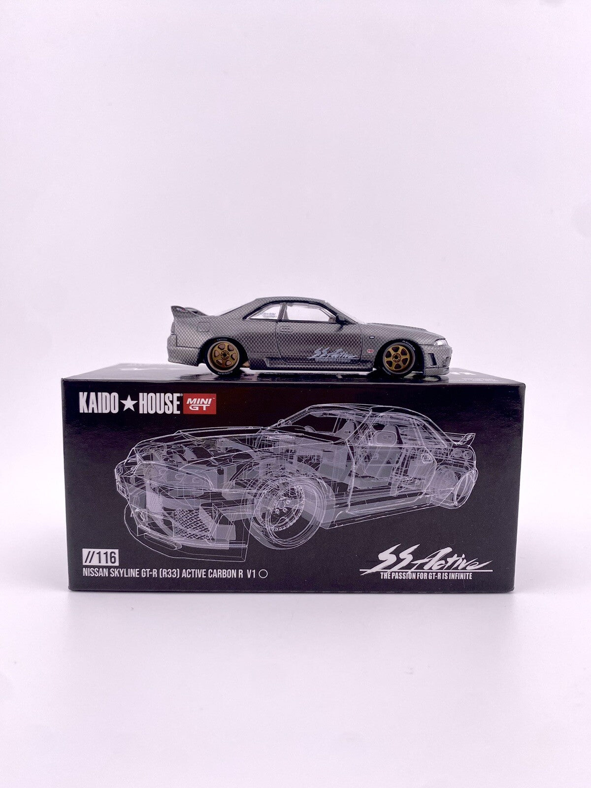 Chase   Nissan Skyline GT R (R33) Kaido House Active Carbon R Mini GT KHMG 1160