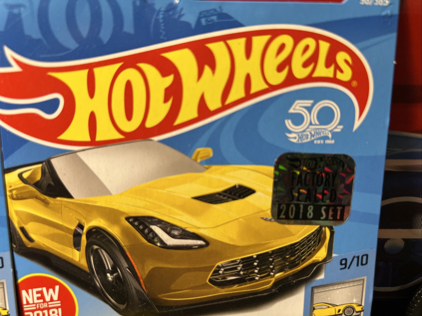 2ea Hot Wheels Corvette C7 Z06 Convertible Blue and Yellow13