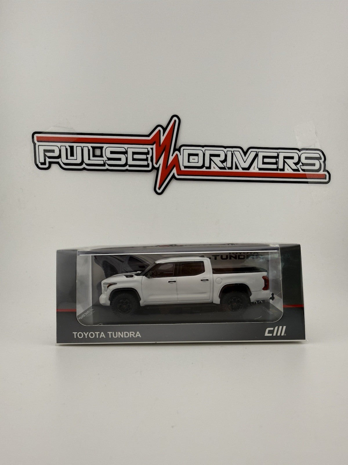 Toyota Tundra TRD White   CM MODEL CM64 TUNDRA 010