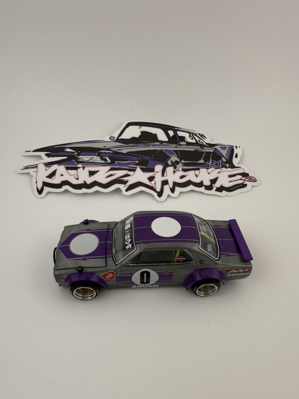 Chase   Nissan Skyline GT R (KPGC10) Kaido House   Mini GT KHMG  165 and sticker3