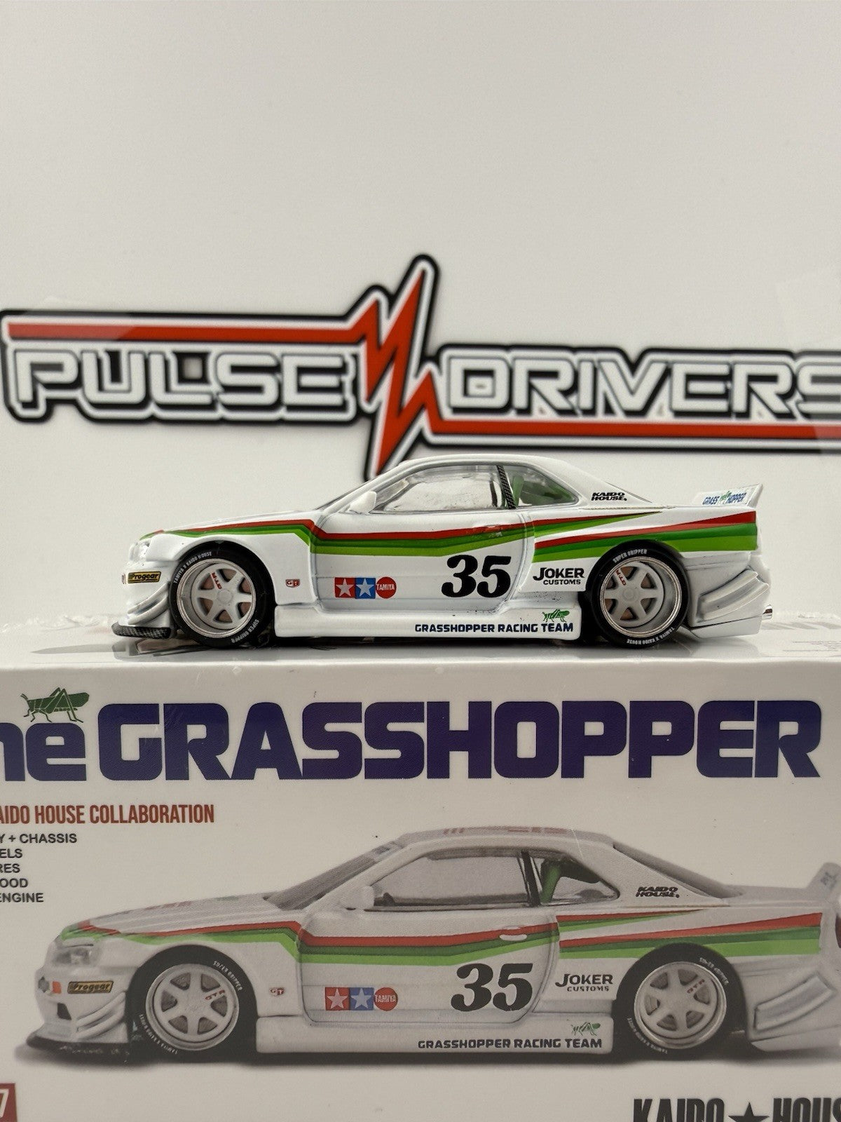 Nissan Skyline GT R (R34) Grasshooper   Kaido House KHMG 167 The Sealed Box1