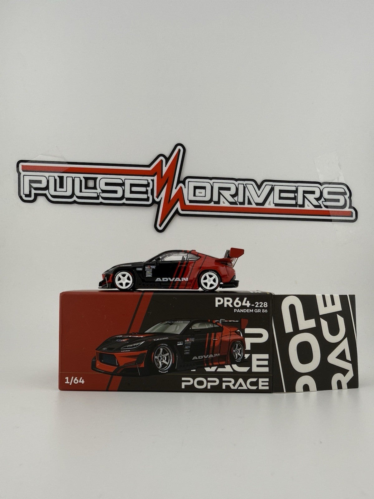 Toyota Pandem GR86 ADVAN POPRACE PR64-0228 Open Box0