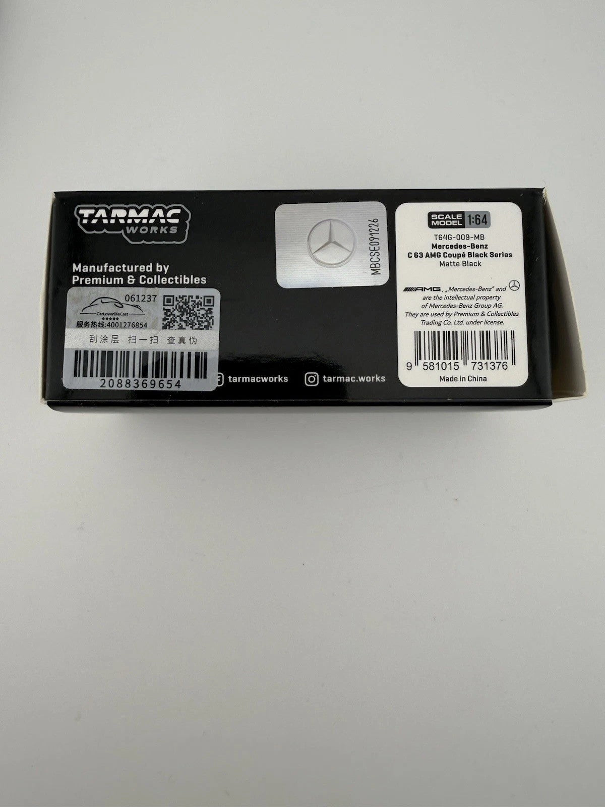 Chase   Mercedes Benz C 63 AMG 1/64 By Tarmac Works T64G 009 MB Open Box7
