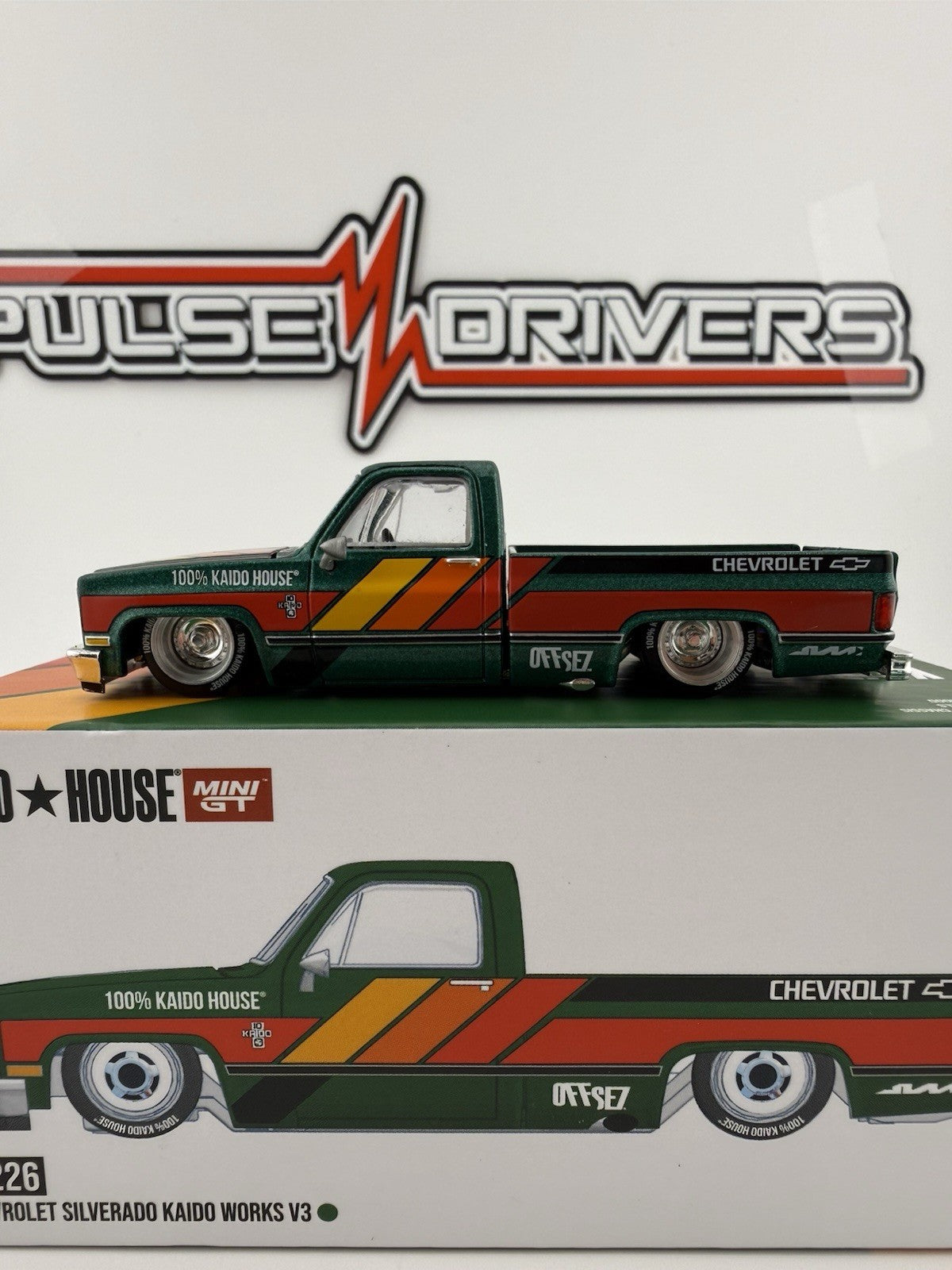 Chevrolet Silverado Green   Kaido House x Mini GT KHMG 226 Open Box1
