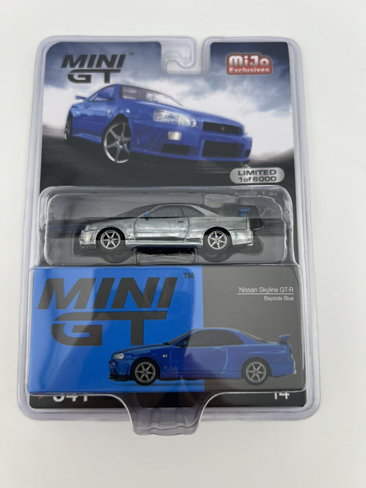 Chase   Nissan Skyline GT R (R34) V Spec II Bayside Blue   Mini GT MGT 003410