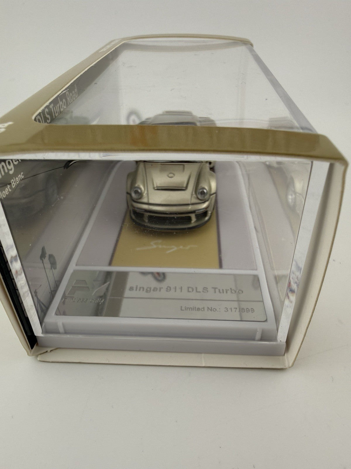 Singer Porsche 911 DLS Turbo Road   Fincclassically Not Sealed1