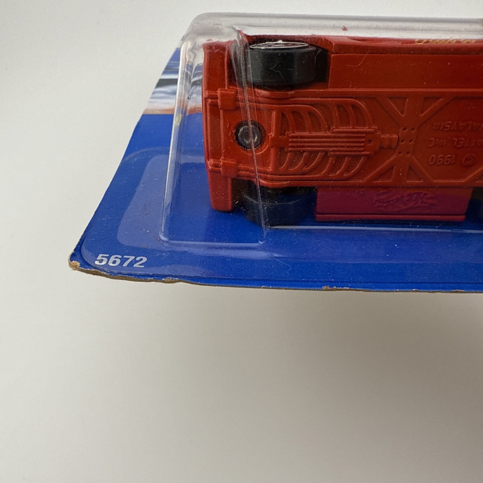 Hot Wheels Mattel Lamborghini Diablo Red #123 In Protector   Corner Issues2