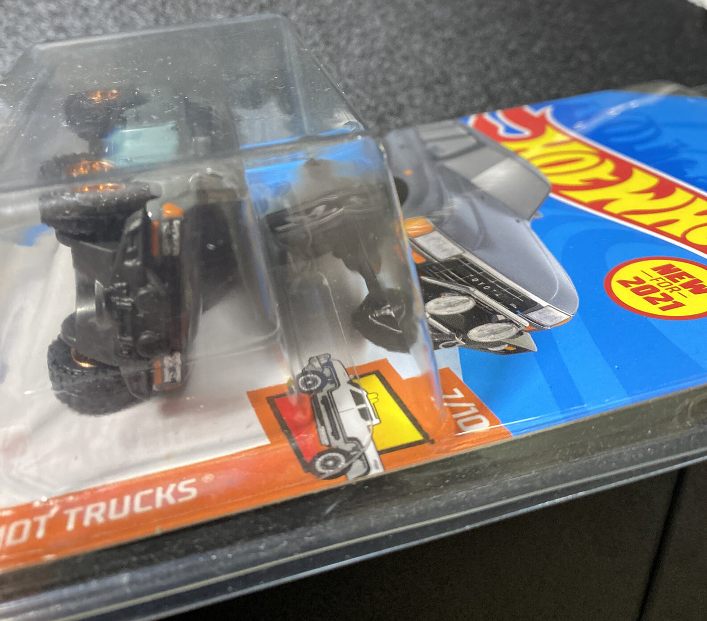2021 Hot Wheels Toyota Land Cruiser 80 Gray w/Off Road Real Riders Custom Tires5