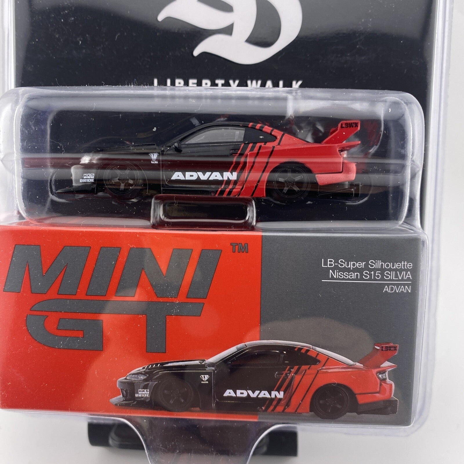 LBWK Packaging   Nissan Silvia LB Super Silhouette Works Advan   Mini GT 006492