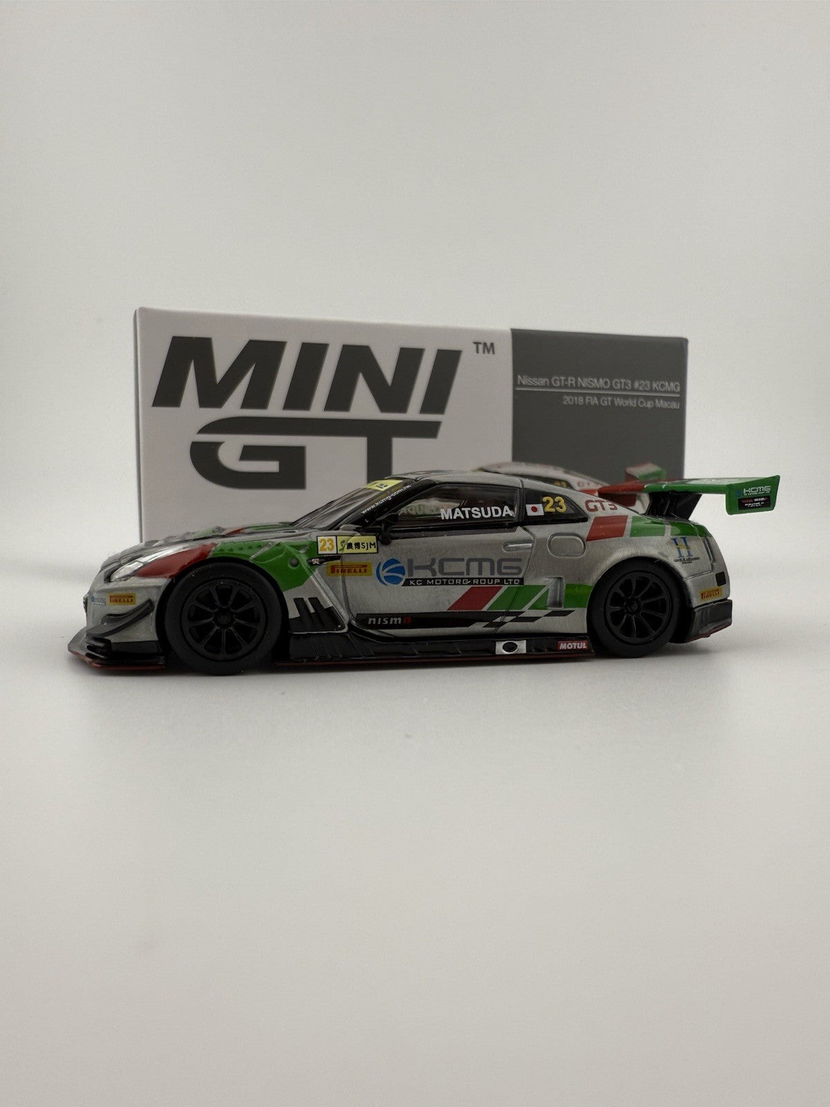 Chase   Nissan GT R NISMO GT3 Mini GT MGT 00593 MJ 2018 FIA GT World Cup Macau1