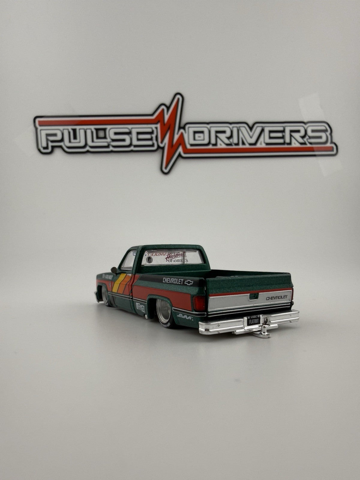 Chevrolet Silverado Green   Kaido House x Mini GT KHMG 226 Open Box2
