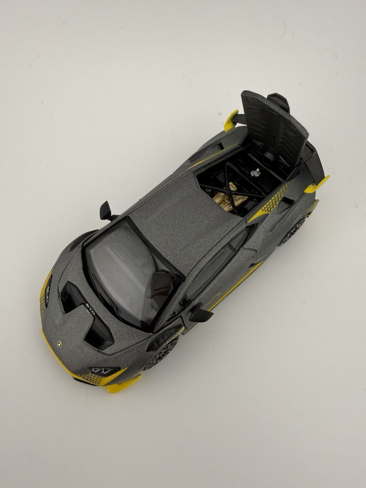 Lamborghini Huracan STO Matte Gray POPRACE PR64-02427