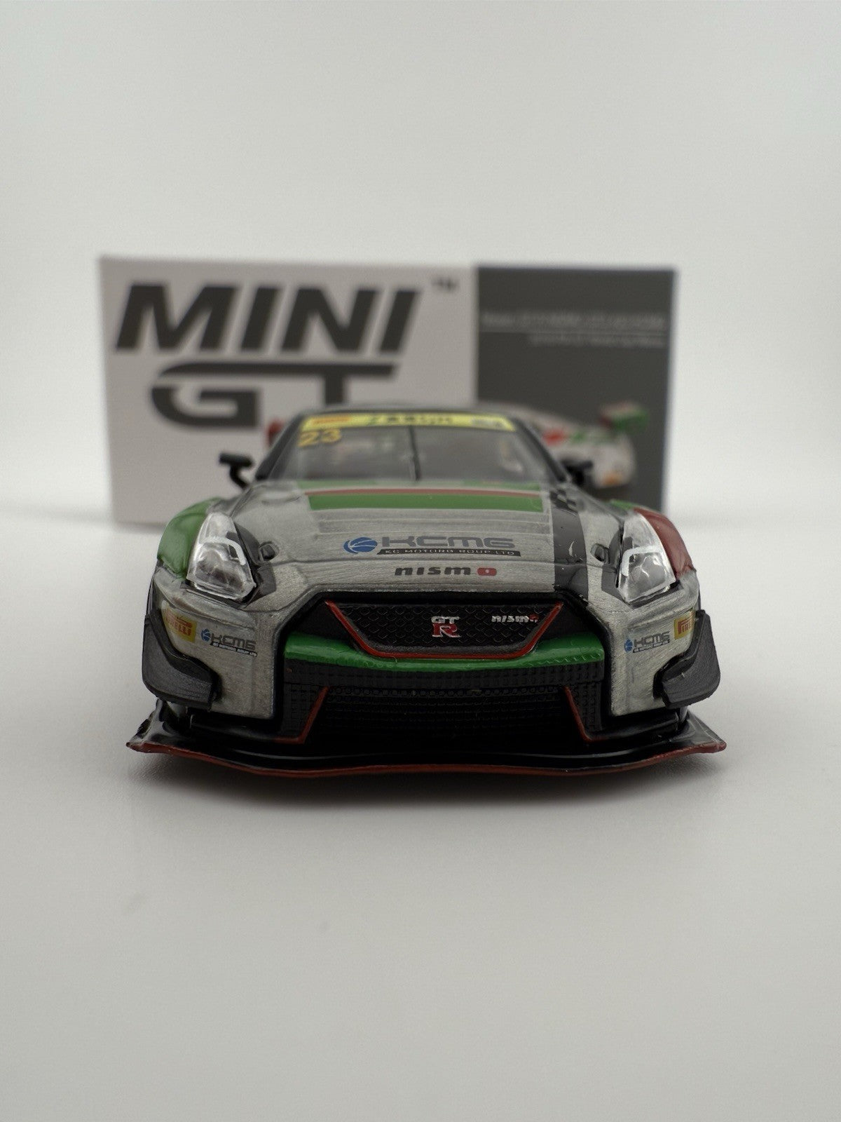 Chase   Nissan GT R NISMO GT3 Mini GT MGT 00593 MJ 2018 FIA GT World Cup Macau3