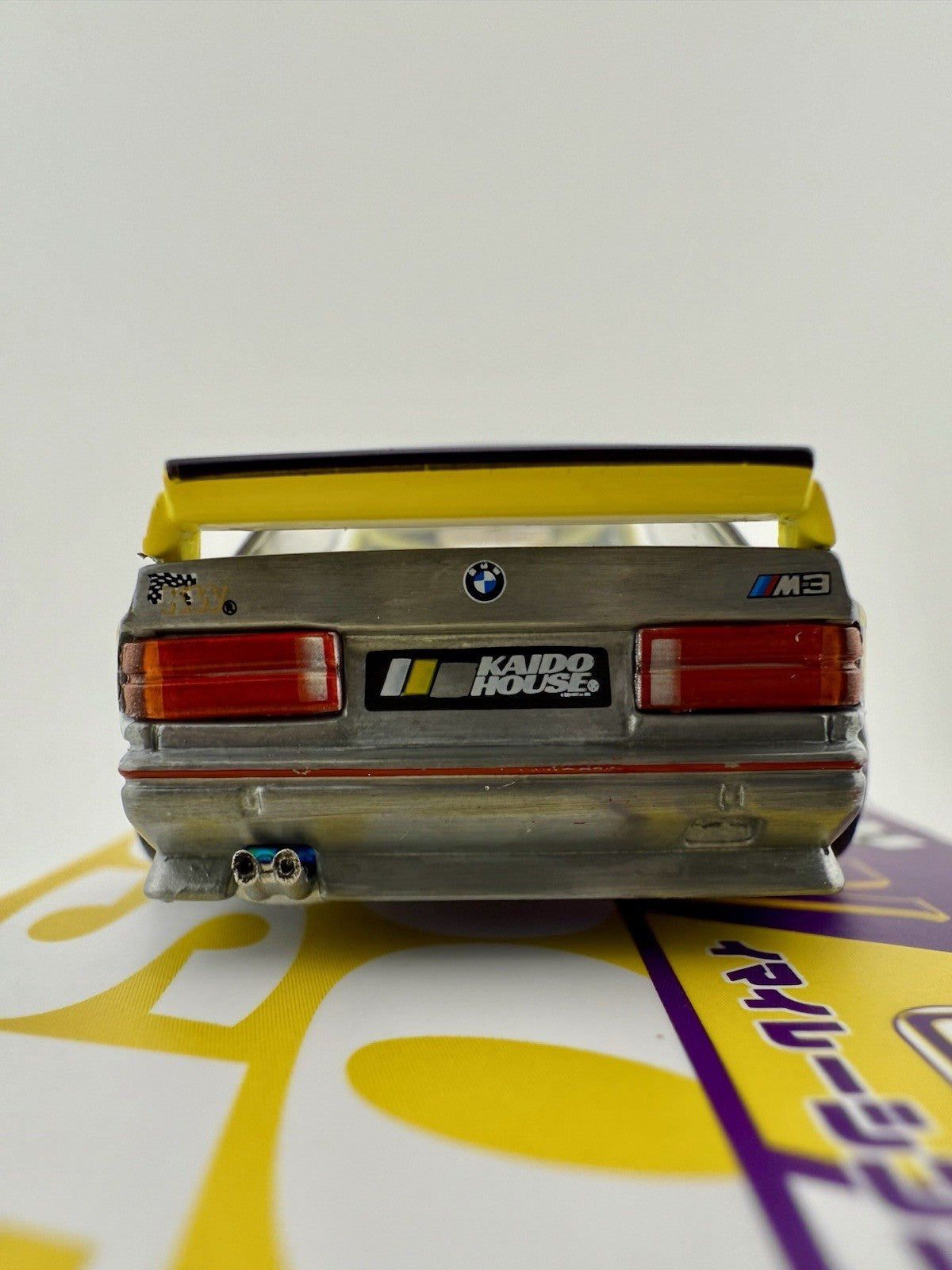 Chase   BMW M3 E30 Kaido KW KHMG194 Kaido House x Mini GT6
