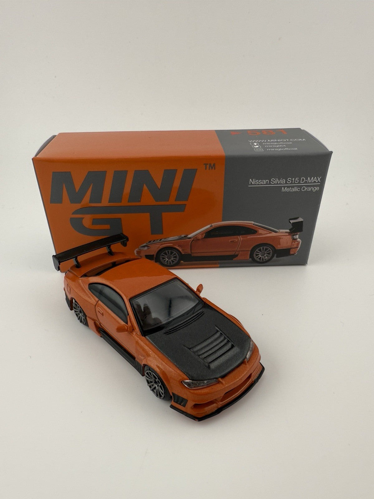Nissan Silvia (S15) D MAX Metallic Orange   Mini GT MGT 00581 Open Box6