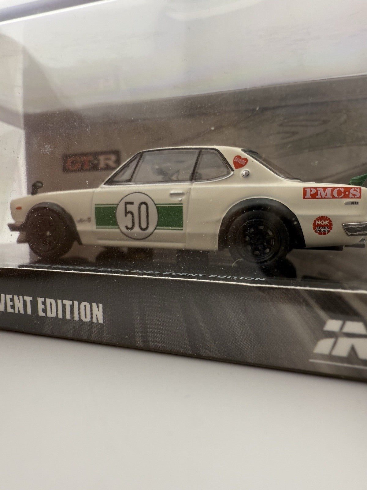 NISSAN SKYLINE 2000 GT R KPGC10 #50 WHITE MALAYSIA 1/64 INNO IN64 KPGC10 MDX23WH4