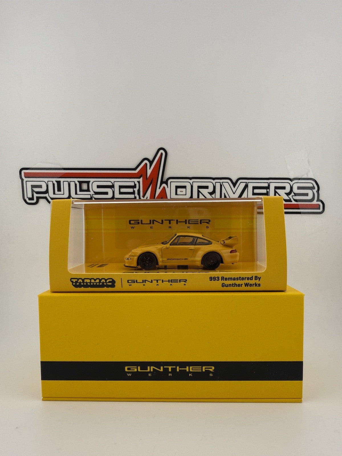 Porsche 911 993 Remastered by Gunther Works   Tarmac Works T64 TL054 YL Open0