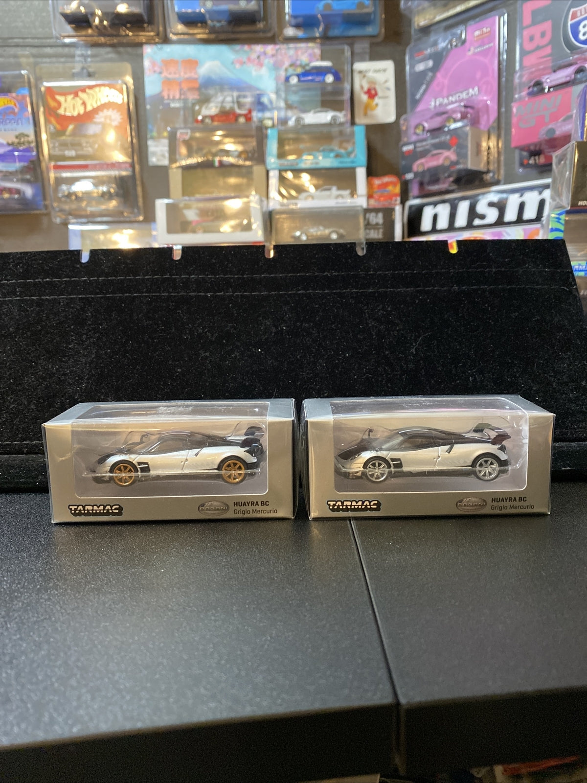 PAGANI HUAYRA BC SILVER & BLACK 1/64 TARMAC WORKS Lot of 2 Chase & Regular1