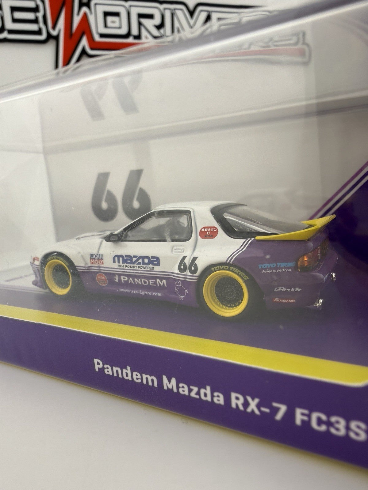 Pandem Mazda RX 7 FC3S   Tarmac Works T64 066 WP4
