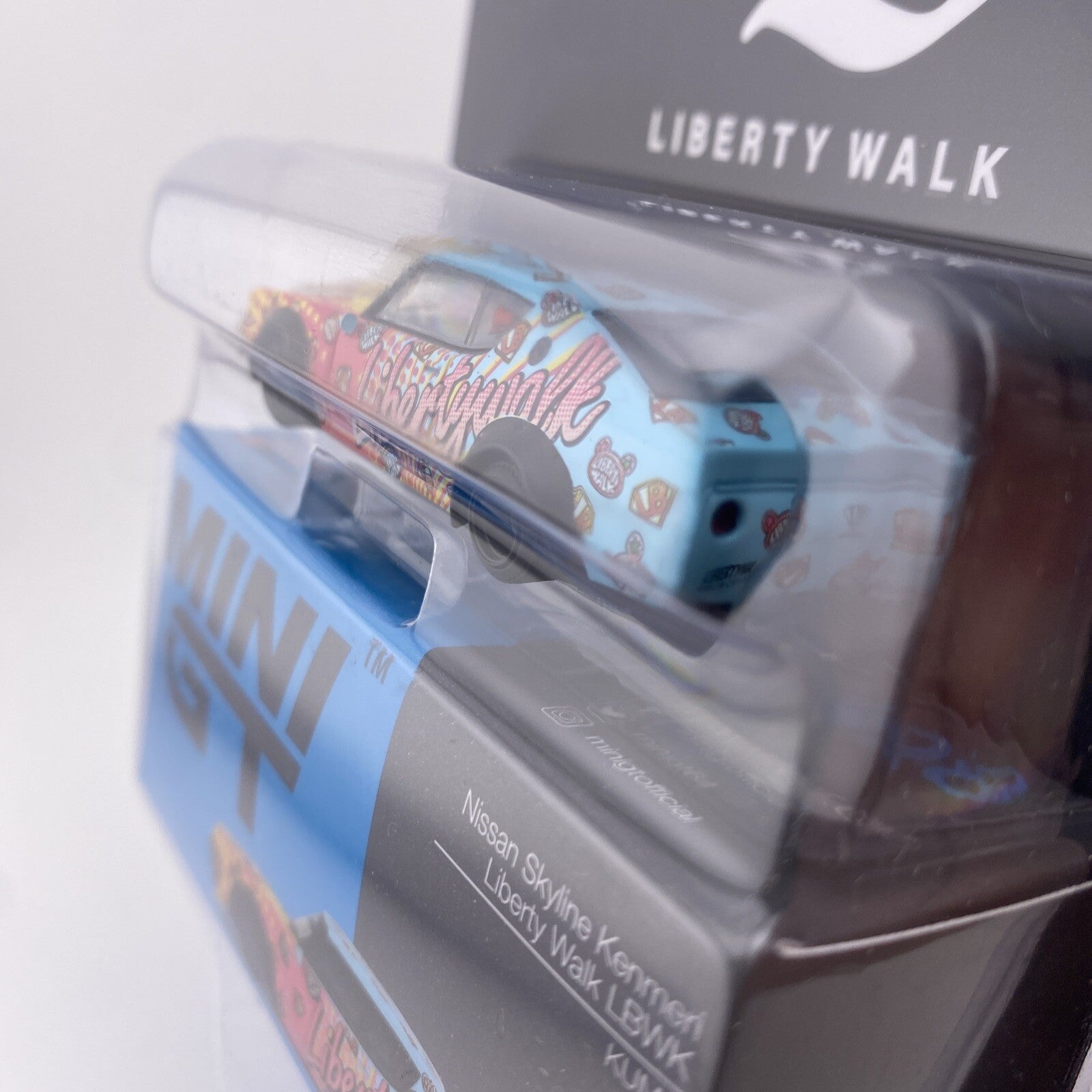 LBWK Packaging   Nissan Skyline Kenmeri Liberty Walk   Mini GT 006985