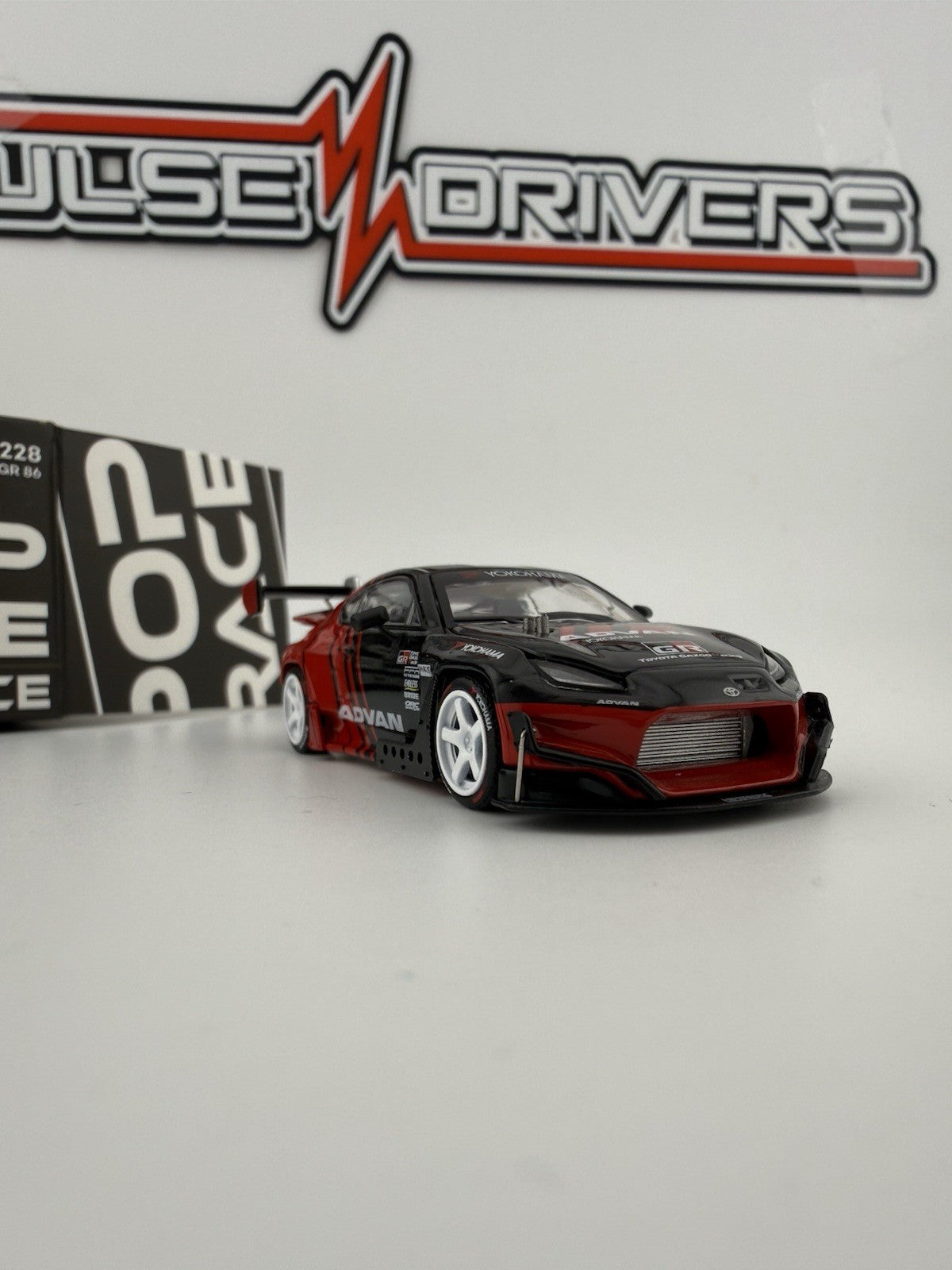 Toyota Pandem GR86 ADVAN POPRACE PR64-0228 Open Box3