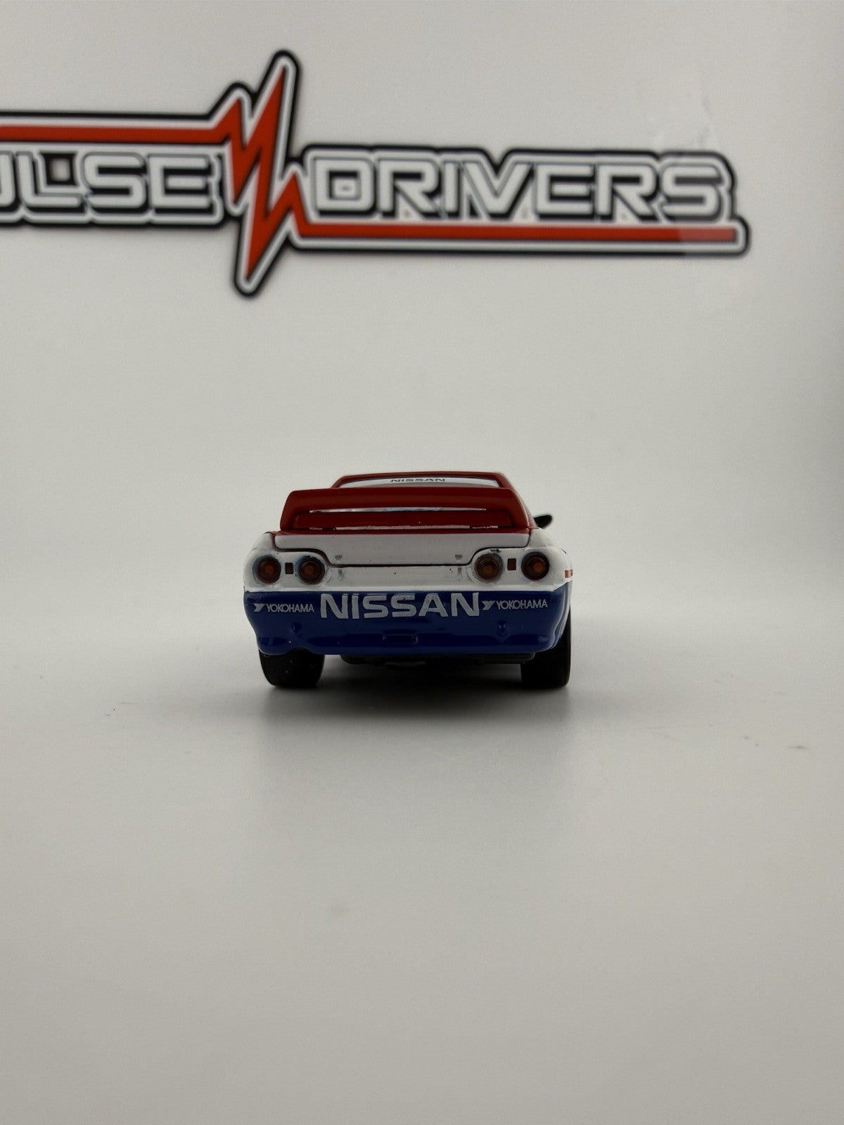 Nissan Skyline GT-R R32 Poprace Australian Diecast Expo Exclusive PR64-01837