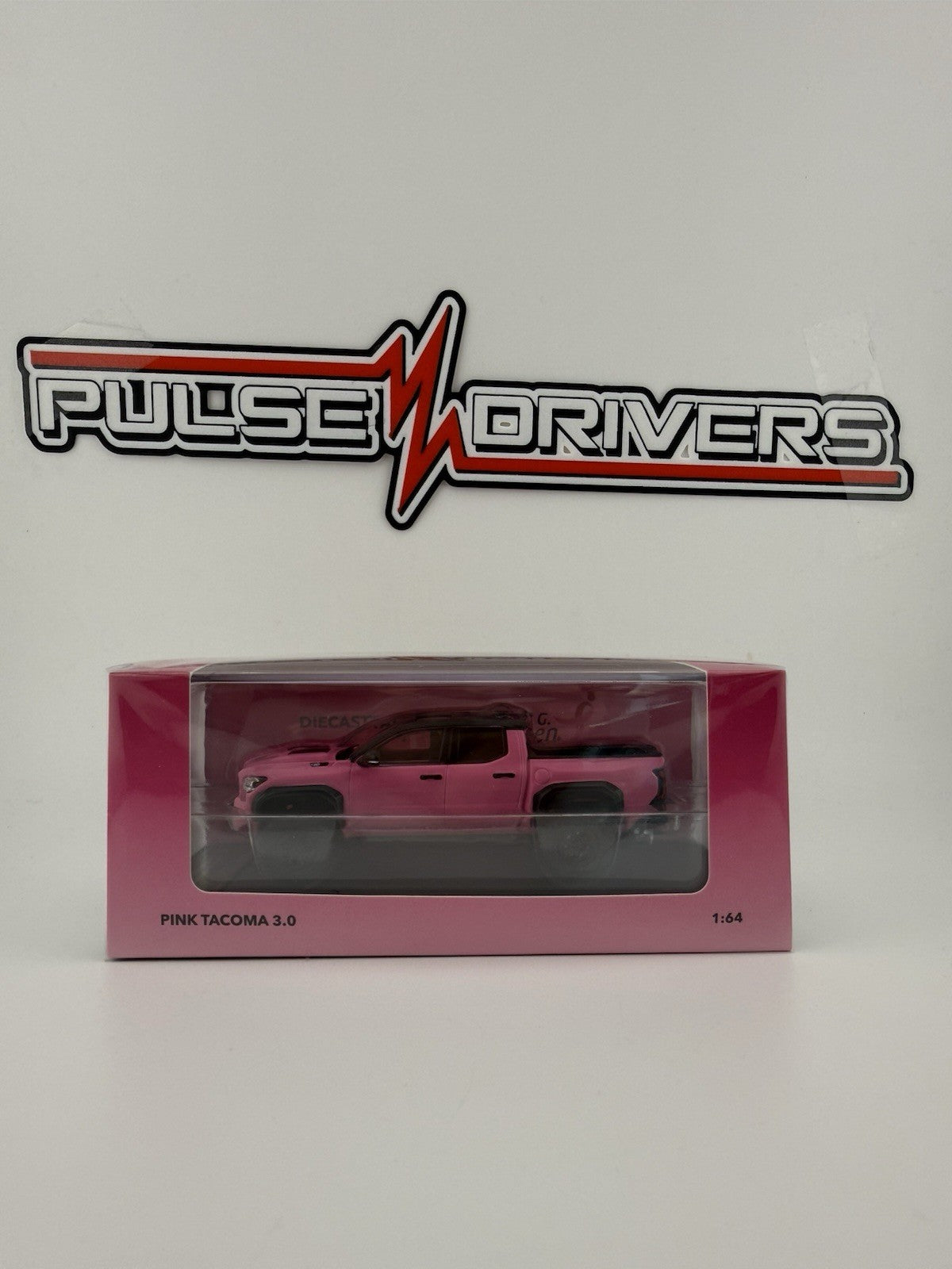 Toyota Tacoma TRD PRO Pink   GCD Diecast Talk DTG0040 PINK Sealed0