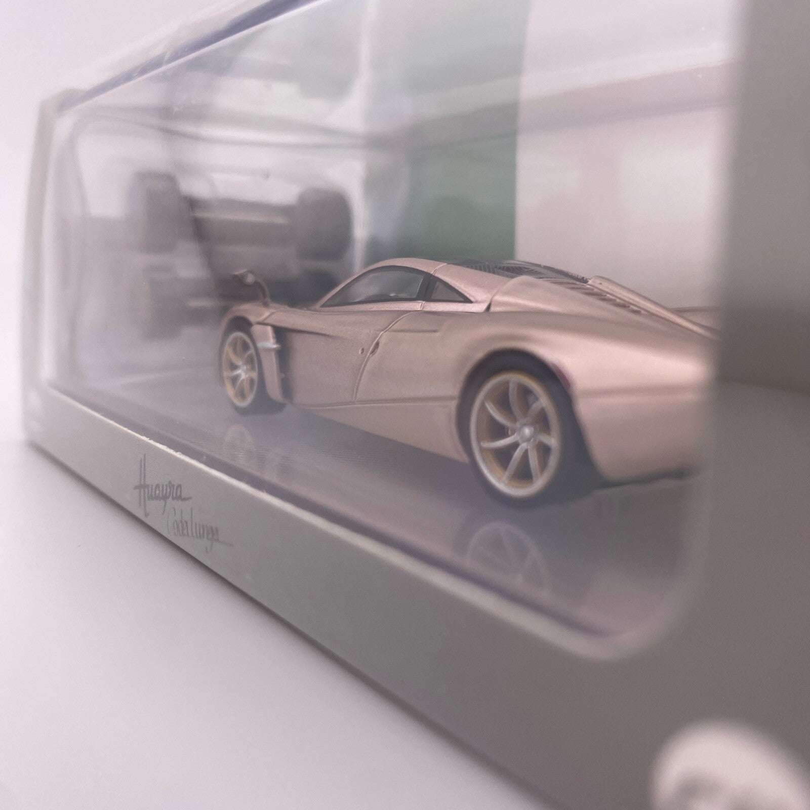 Pagani Codalunga Gold   CM Model CM64 Codalunga 024
