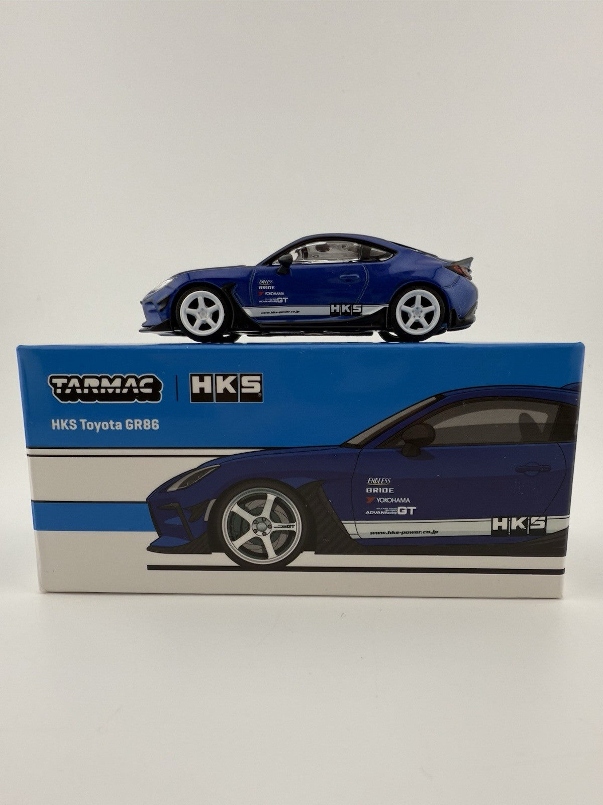 HKS Toyota GR86 Blue   Tarmac Works T64G 038 BL Opened0