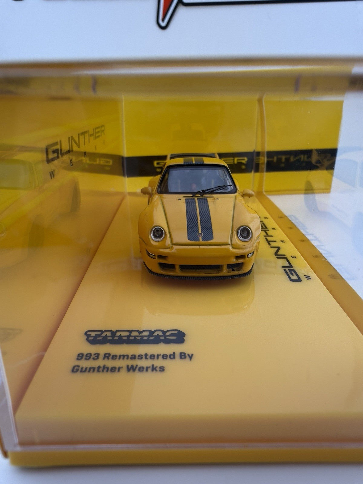 Porsche 911 993 Remastered by Gunther Works   Tarmac Works T64 TL054 YL Open2