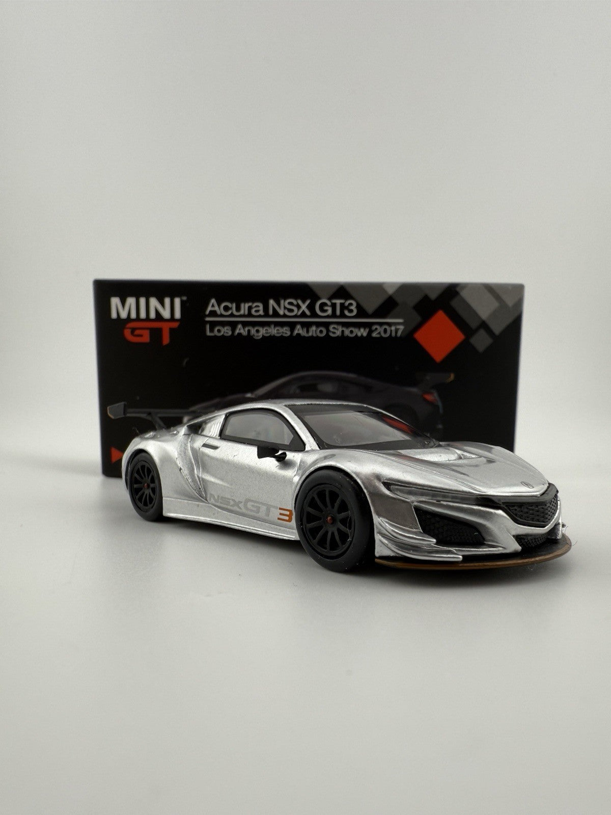 Chase   Acura NSX GT3 Mini GT MGT 00026c Los Angeles Auto Show 20176