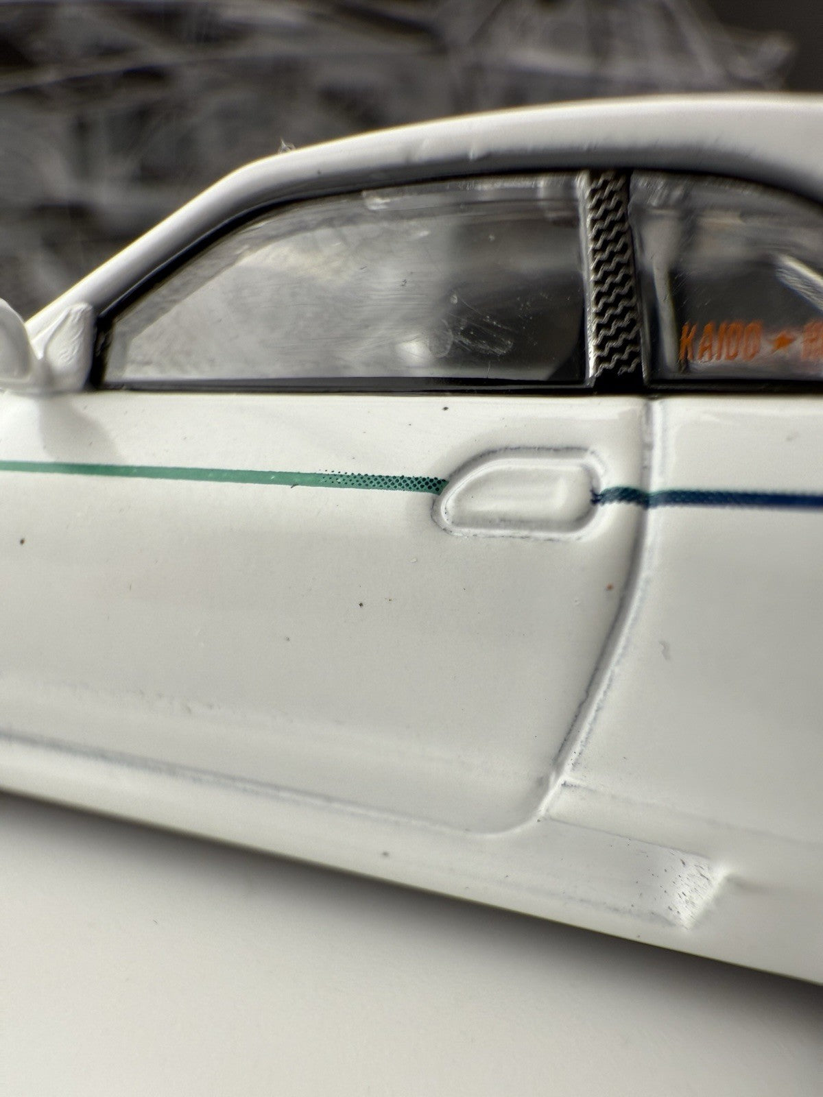 Nissan Skyline GT R (R33) Kaido House Greddy White   Mini GT KHMG 113 Open Box4