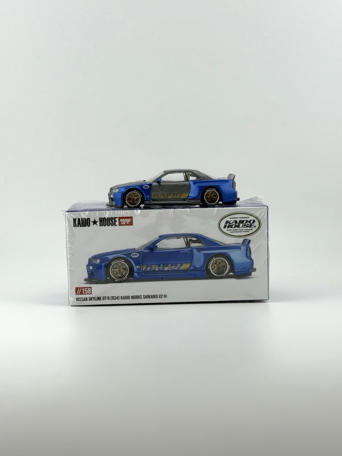 Kaido House x Mini GT Nissan Skyline GT R (R34) Shinjuku V2 KHMG158     CHASE0
