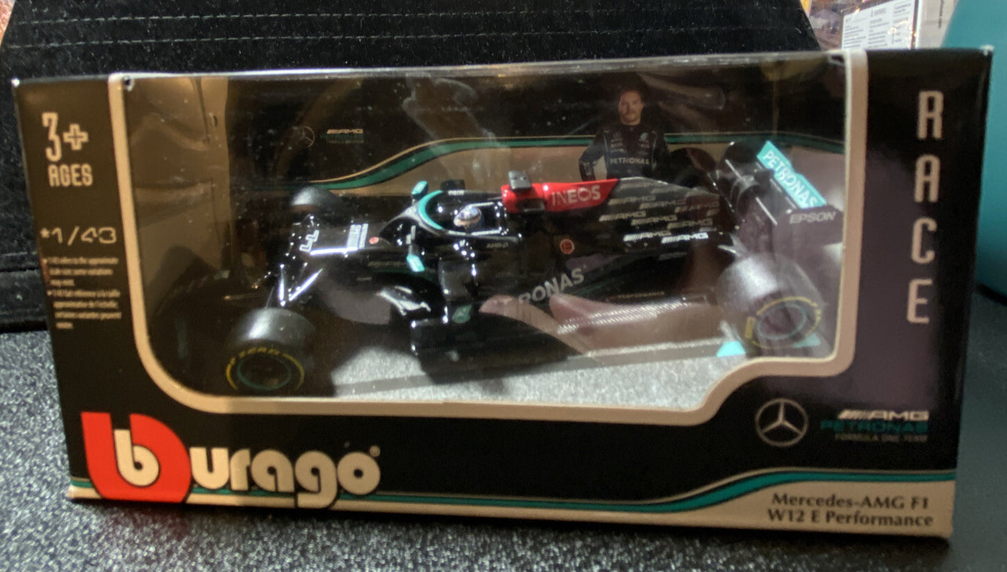 Mercedes AMG F1 W12 E Performance 44 F1 Bburago Hamilton And Bottas0