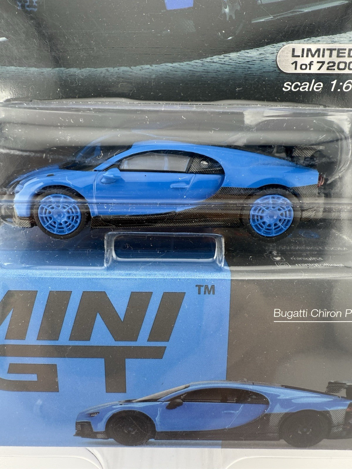Chase   Bugatti Chiron Pur Sport Blue   Mini GT MGT 003792