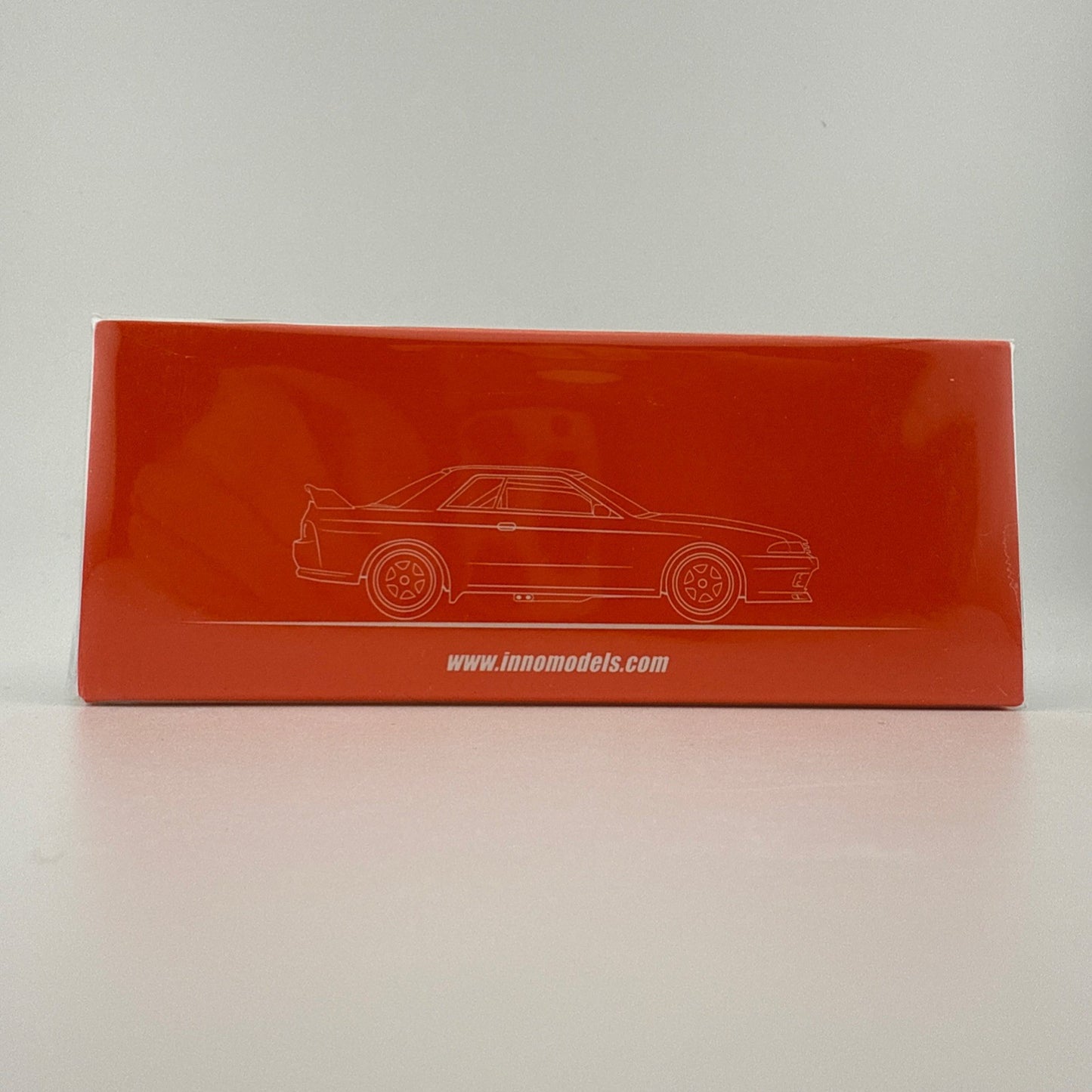 Nissan Skyline GT R (R32) Red / White   INNO64 IN64 R32 UNIJ  1 UNISIA JECS JTC5