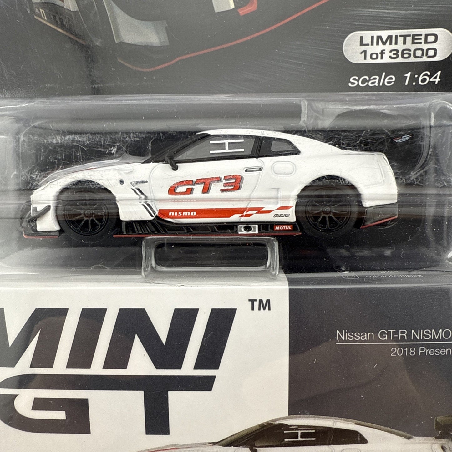 Nissan GT R NISMO GT3 White   Mini GT MGT 00327 2018 Presentation2