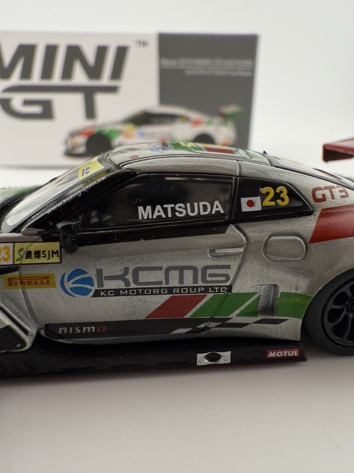 Chase   Nissan GT R NISMO GT3 Mini GT MGT 00593 MJ 2018 FIA GT World Cup Macau10