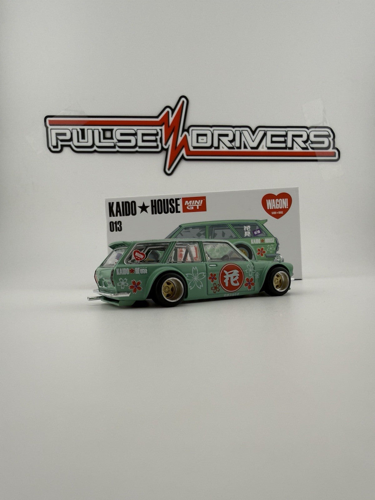 Datsun 510 Wagon Kaido House Green   Kaido House KHMG 013 V2 Open Boxes4